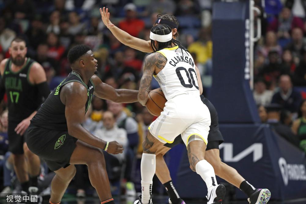 展现出了成 展现出了成