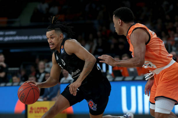 力均衡方面 力均衡方面